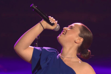 ВИДЕО: Тина Русева ја освои европската музичка сцена со првото место на „The Voice of Europe 2025“