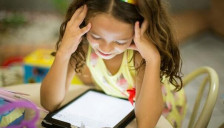 Шпанија сака да ги забрани социјалните мрежи за деца под 16 години