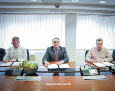 Платите во Министерството за правда ќе растат за 21%,  Филков го потпиша колективниот договор