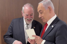 Нетанјаху се потсмева на теориите на заговор: „Се ракуваме со пет прста на секоја рака“