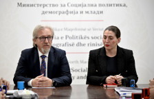 Потпишани нови 11 нови договори за грант со општините за инвестиции во предучилишното образование