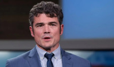 Клучниот човек на Трамп за борба против тероризмот поднесе оставка поради Иран