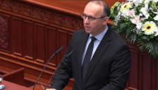 Гаши: Уставот не треба да се отвора ад хок, потребен е широк политички консензус