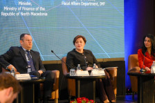 Димитриеска-Кочоска: И покрај предизвиците и притисокот во Буџетот, Владата внимателно и навремено презема мерки и одлучува во интерес на граѓаните и бизнисот