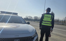 Лишени од слобода три лица, одземено возило, изречени 40 санкции, акциска контрола на Мобилната единица за безбедност на сообраќајот на патиштата во Штип