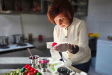 Силјановска Давкова: Чинот на вапцање не е само обичај, туку и момент на семејна блискост!