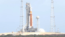 НАСА го лансираше „Артемис II“, првиот лет со екипаж на Месечината по повеќе од 50 години