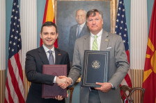 Муцунски во Вашингтон: Нов импулс за стратешкото партнерство меѓу Македонија и САД