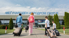 Пет нови авиолинии од Скопје и од Охрид – Николоски: Не прифаќаме посебни услови за „Рајанер“