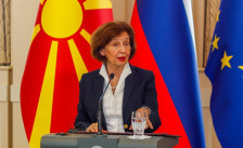 Честитка од Сиљановска-Давкова за 23 Мај – Националниот ден на Власите