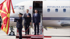 Мицкоски го пречека Пленковиќ: Средбата е потврда за добрите односи и пријателството меѓу Македонија и Хрватска
