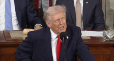 Трамп: Не сакам ирански ураниум во рацете на Москва или Пекинг