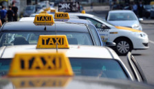 Речиси 18,5 милиони патници превезени со такси во земјава