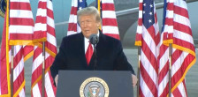 Трамп возврати по укорот од Претставничкиот дом поради Иран, гласањето го нарече „непатриотско“