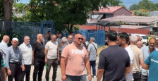 Сечата на шумите го блокира патот на селата во Студеничани, властите се обврзуваат дека чистењето ќе се направи за 20 дена