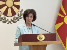 Сиљановска-Давкова: Покрај уставните измени, Бугарија има и дополнителни барања за евроинтеграциите